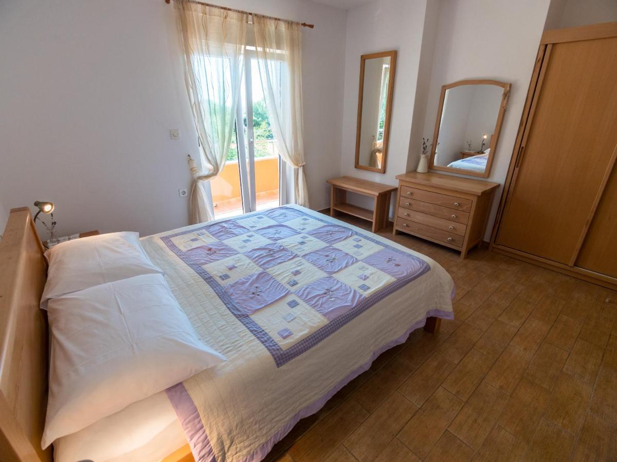 Apartmani Maslina Lun  Dış mekan fotoğraf